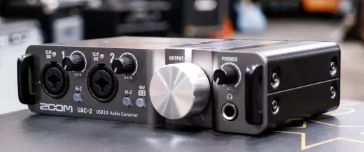 Zoom - 24-bit/192 kHz 2x2 USB 3.0 Audio Interface 2